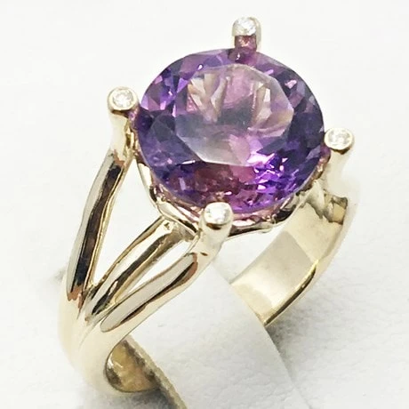 Bague Améthyste Ancienne En Or 18k Pour Femme 4 Bague Améthyste Ancienne En Or 18k Pour Femme – Image 2