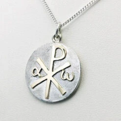 Médaille Religieuse Du Chrisme -Vivalatina Boutiqe 2 Copiar min 3