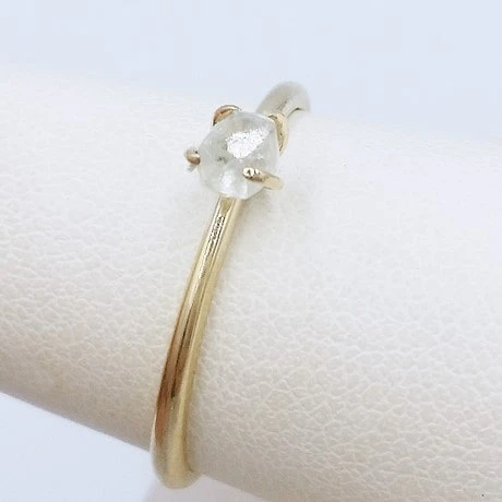 Bague Diamant Brut Solitaire Pour Femme 4 Bague Diamant Brut Solitaire Pour Femme – Image 2