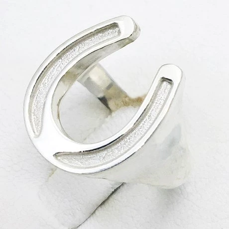 Chevalière Fer à Cheval 5 Chevalière Fer à Cheval – Image 3