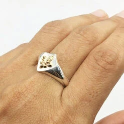 Chevalière Fleur De Lys 31 Chevalière Fleur De Lys -Vivalatina Boutiqe Bague fleur de Lys 7