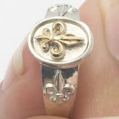 Bague Fleur De Lys 19 Bague Fleur De Lys -Vivalatina Boutiqe Bague fleur de lys or argent 5