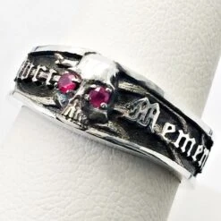 Bague Memento Mori 40 Bague Memento Mori -Vivalatina Boutiqe Bague memento mori rubis 2