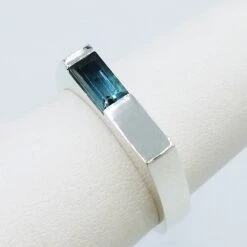 Bague Tourmaline Bleue Taille Baguette En Argent -Vivalatina Boutiqe Bague tourmaline bleue 3