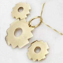 Pendentif Croix Andine Chakana 28 Pendentif Croix Andine Chakana -Vivalatina Boutiqe Boucles oreille croix chakana 1 7252de9c 28e5 4f38 b9c0 b386928999d7