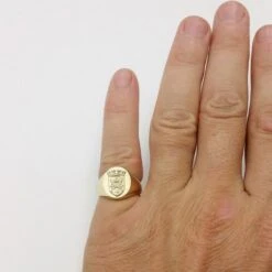 Chevalière Ovale Avec Blason Personnalisé -Vivalatina Boutiqe Chevaliere blason personnalise or 5