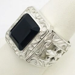 Chevalière Homme En Argent Et Onyx -Vivalatina Boutiqe Chevaliere onyx argent 1