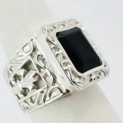 Chevalière Homme En Argent Et Onyx -Vivalatina Boutiqe Chevaliere onyx argent pour homme 5