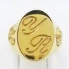Chevalière Ovale Avec Gravure De Deux Initiales -Vivalatina Boutiqe Chevaliere ovale initiales en or 1
