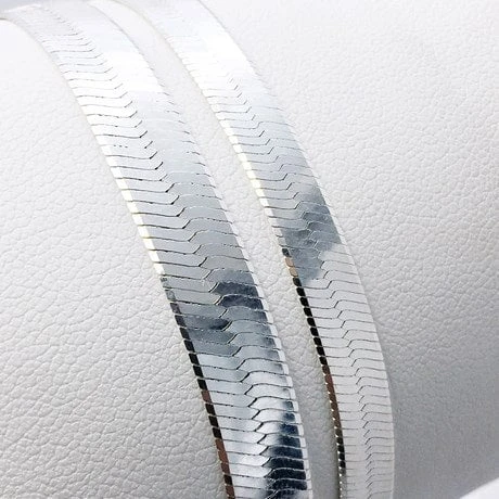 Collier à Maille Plate En Argent 11 Collier à Maille Plate En Argent – Image 9