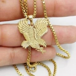 Pendentif Aigle En Or Massif -Vivalatina Boutiqe Collier pendentif aigle or 6