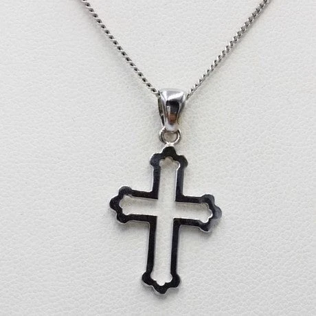 Collier Pendentif Croix Fine 5 Collier Pendentif Croix Fine – Image 3