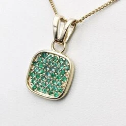 Pendentif Émeraude Pour Homme -Vivalatina Boutiqe Collier pendentif emeraude homme 12