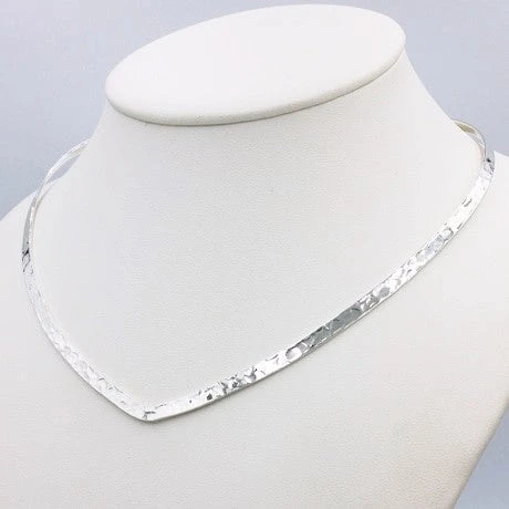 Collier Rigide En Argent 4 Collier Rigide En Argent – Image 2