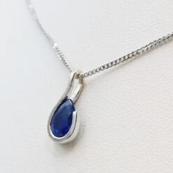 Collier Saphir Bleu -Vivalatina Boutiqe Collier saphir bleu or 2