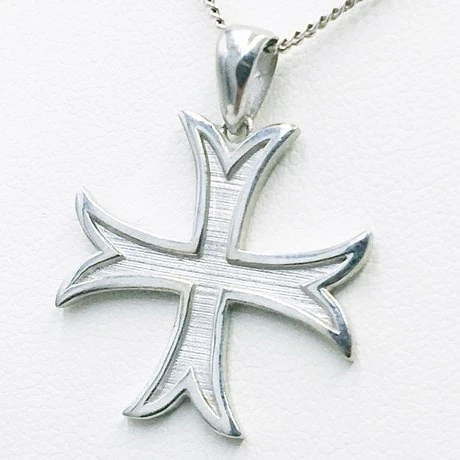 Pendentif Croix Des Templiers En Or 9 Pendentif Croix Des Templiers En Or – Image 7