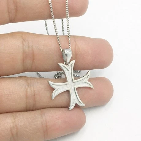 Pendentif Croix Des Templiers En Or 11 Pendentif Croix Des Templiers En Or – Image 9