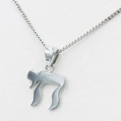 Pendentif Chai En Or -Vivalatina Boutiqe Pendentif Hai or blanc 3