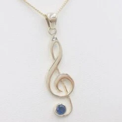 Pendentif Clé De Sol En Or 34 Pendentif Clé De Sol En Or -Vivalatina Boutiqe Pendentif cle sol saphir 1