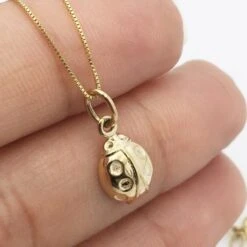 Pendentif Coccinelle En Or 29 Pendentif Coccinelle En Or -Vivalatina Boutiqe Pendentif coccinelle or jaune 6