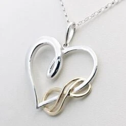 Pendentif Coeur Infini