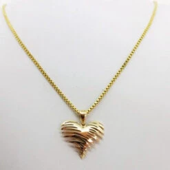 Pendentif Coeur En Or 18 Carats 26 Pendentif Coeur En Or 18 Carats -Vivalatina Boutiqe Pendentif coeur original or jaune 18k 2