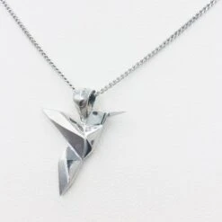 Collier & Pendentif Colibri En Or -Vivalatina Boutiqe Pendentif colibri or 3