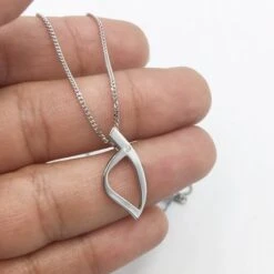 Pendentif Corse En Or 18 Carats -Vivalatina Boutiqe Pendentif corse or blanc 4