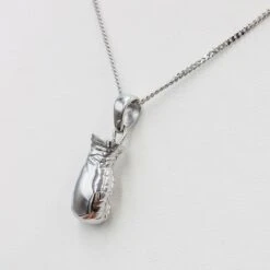 Pendentif Gant De Boxe En Or -Vivalatina Boutiqe Pendentif gant boxe or 14