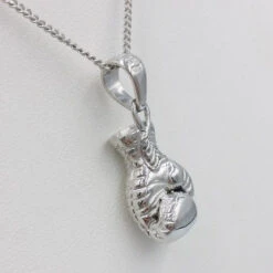 Pendentif Gant De Boxe En Or -Vivalatina Boutiqe Pendentif gant boxe or 4