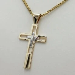 Grosse Croix En Or -Vivalatina Boutiqe Pendentif grosse croix or 4