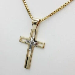 Grosse Croix En Or -Vivalatina Boutiqe Pendentif grosse croix or 5