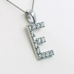 Pendentif Initiale Diamant -Vivalatina Boutiqe Pendentif initial diamant 5