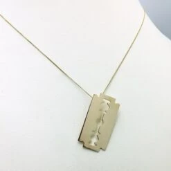 Pendentif Lame De Rasoir En Or 17 Pendentif Lame De Rasoir En Or -Vivalatina Boutiqe Pendentif lame de rasoir 6