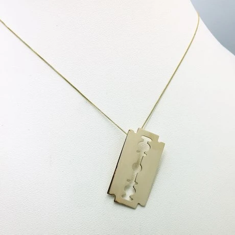 Pendentif Lame De Rasoir En Or 10 Pendentif Lame De Rasoir En Or – Image 8