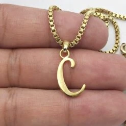 Pendentif Lettre Initiale En Or 18 Carats 22 Pendentif Lettre Initiale En Or 18 Carats -Vivalatina Boutiqe Pendentif lettre initiale C 1