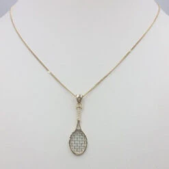 Pendentif Raquette De Tennis En Or -Vivalatina Boutiqe Pendentif raquette or 1