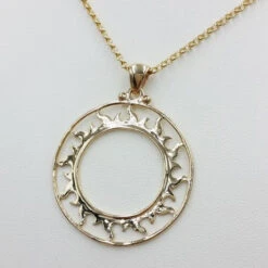 Pendentif Soleil En Or -Vivalatina Boutiqe Pendentif soleil or jaune 3