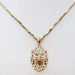 Pendentif Tête De Lion -Vivalatina Boutiqe Pendentif tete lion or 5 min