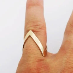 Alliance Africaine Pour Femme En Or -Vivalatina Boutiqe alliance africaine or jaune 18k 12 Copy large 5165e21a f528 4dad 963b c07d0a3b6bd7