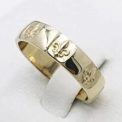 Alliance Fleur De Lys -Vivalatina Boutiqe alliance fleur de Lys 1 min