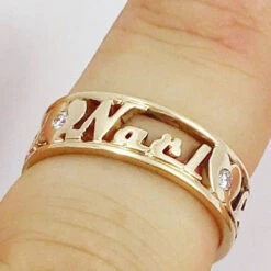 Bague 2 Ou 3 Prénoms Personnalisables En Or Et Diamants -Vivalatina Boutiqe bague 3 prenoms or jaune 18 carats 9