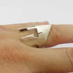 Bague Spartiate -Vivalatina Boutiqe bague casque spartiage argent 5 Copy
