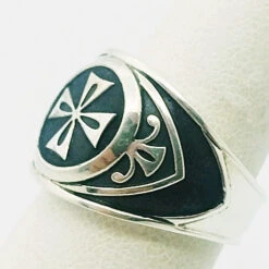 Bague Croix Des Templiers En Argent -Vivalatina Boutiqe bague croix pattee tempier argent 1