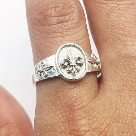 Bague Fleur De Lys 10 Bague Fleur De Lys – Image 8