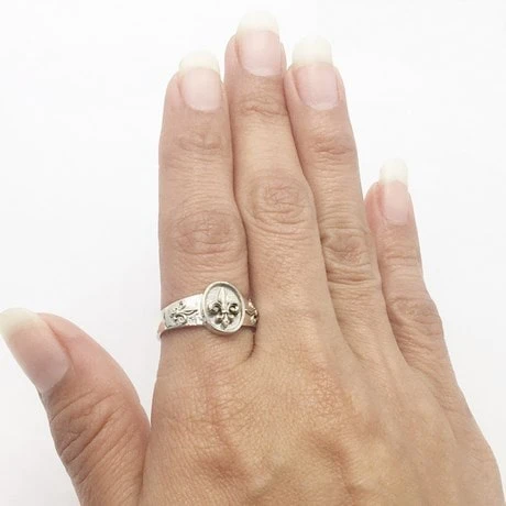 Bague Fleur De Lys 11 Bague Fleur De Lys – Image 9