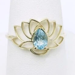 Bague Fleur De Lotus -Vivalatina Boutiqe bague fleur de lotus or 1