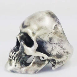 Grosse Bague Tête De Mort En Argent -Vivalatina Boutiqe bague tete de mort argent pour homme 17 Copy