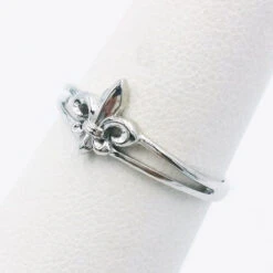 Bague Fleur De Lys Pour Femme -Vivalatina Boutiqe baguefleurdelysfemmeorblanc18carats 2