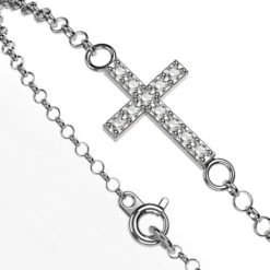 Bracelet Croix Pour Femme En Or Et Diamants -Vivalatina Boutiqe bracelet croix diamant 2